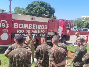 treinamento da brigada de combate a incndio da pmpv 3